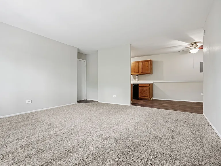 Linden Park Apartments — Photo 30