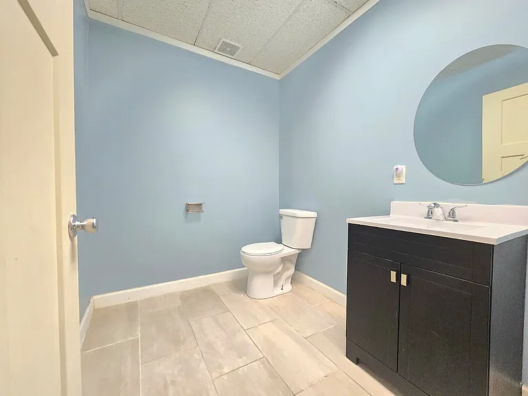 815 N Main St #A — Photo 11