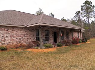 50 Lazy Oak Ln, Picayune, MS 39466