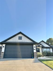 137 Maverick Ln, Pilot Point, TX, 76258