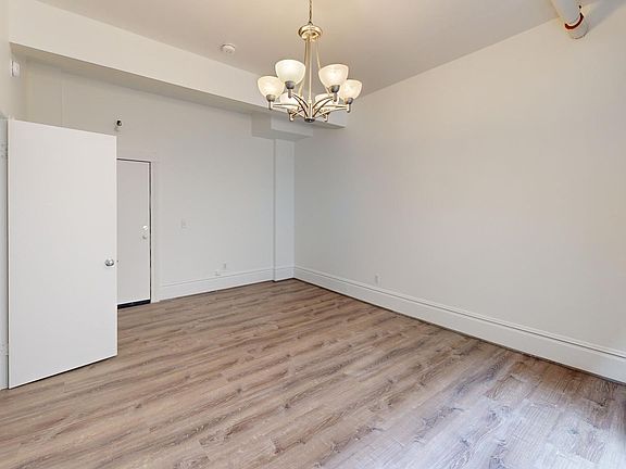 4th image of 947 Bush St #4