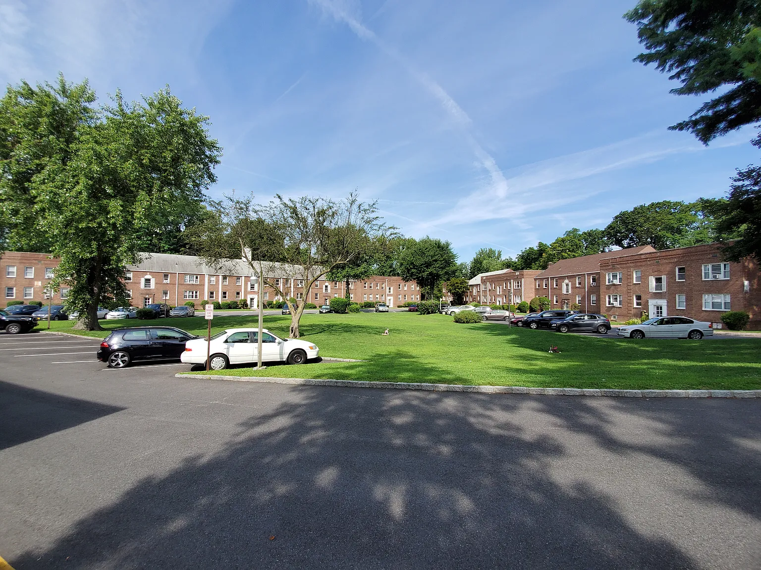 25 County Center Rd APT B-18 photo 1