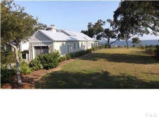 28 Duncan Ave, Gulf Breeze, FL 32561