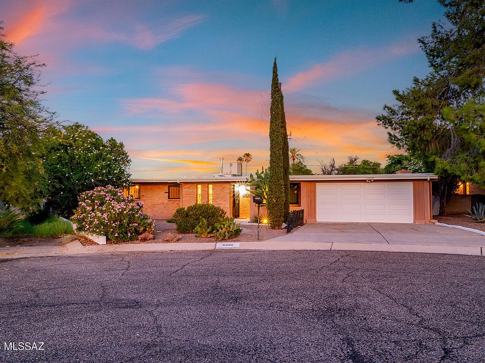 1st image of 6880 E Hawthorne Cir