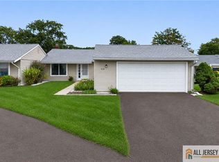 21 Celtis Plz, Monroe Township, NJ 08831