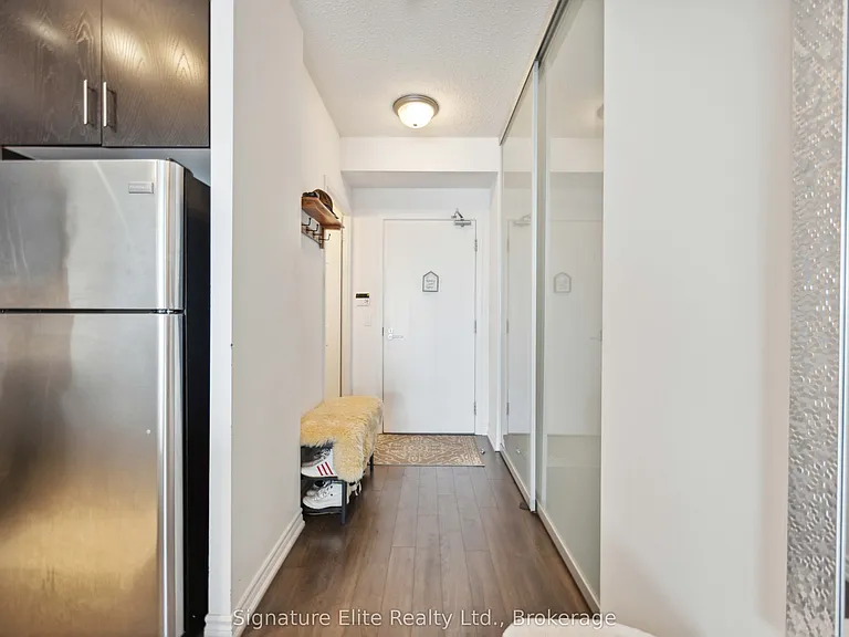 15 James Finlay Way #1006 — Photo 3