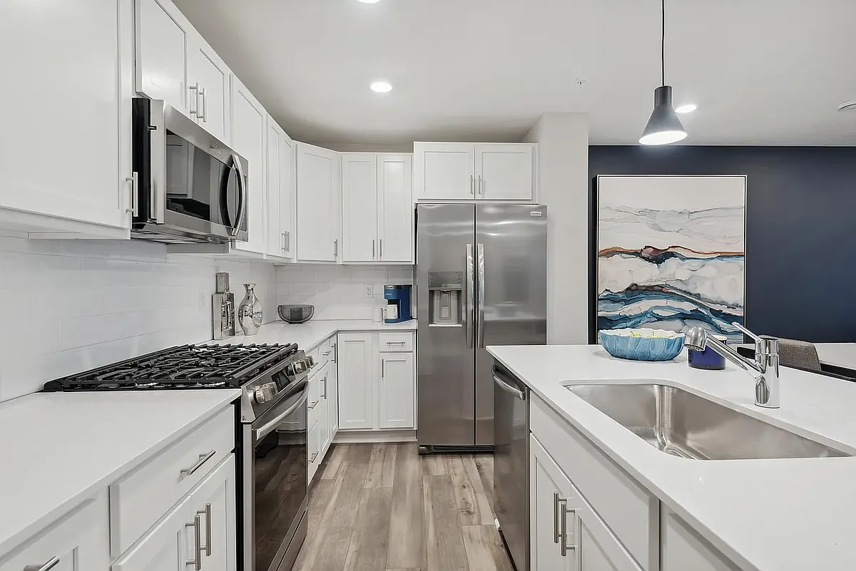 Building Photo - 15006 Adare Way