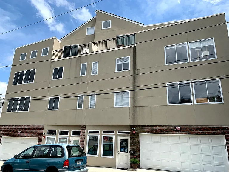 510 Martin St #2B — Photo 8