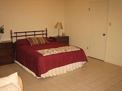 5th image of 809 Parkview Cir