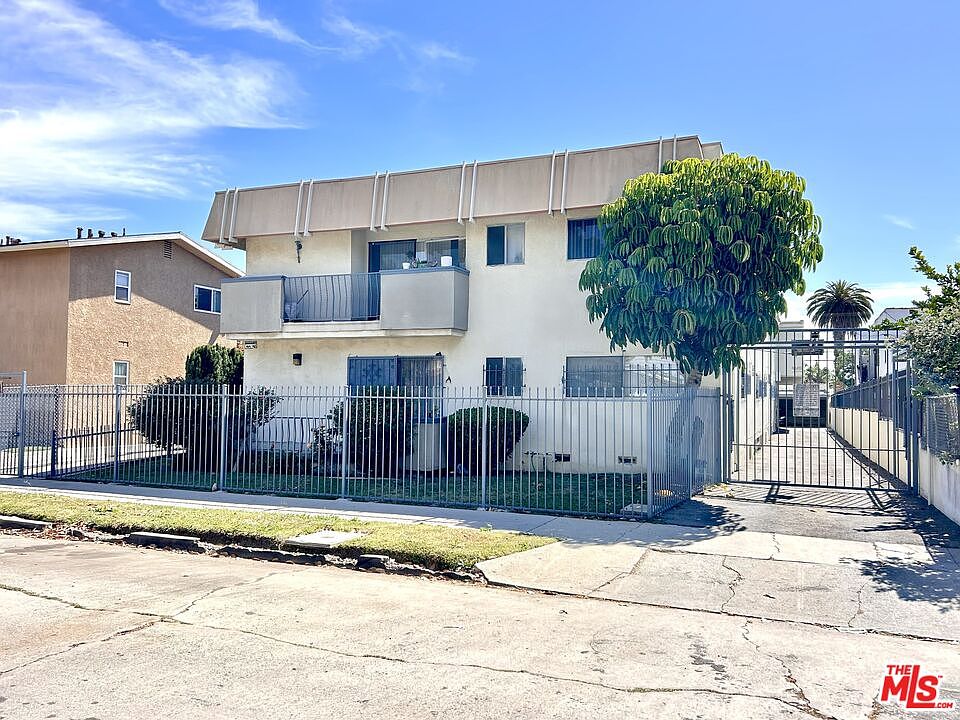 1st image of 6214 S Victoria Ave