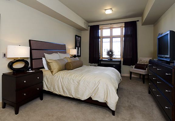 5th image of 601 Lincoln Ave Unit 2C