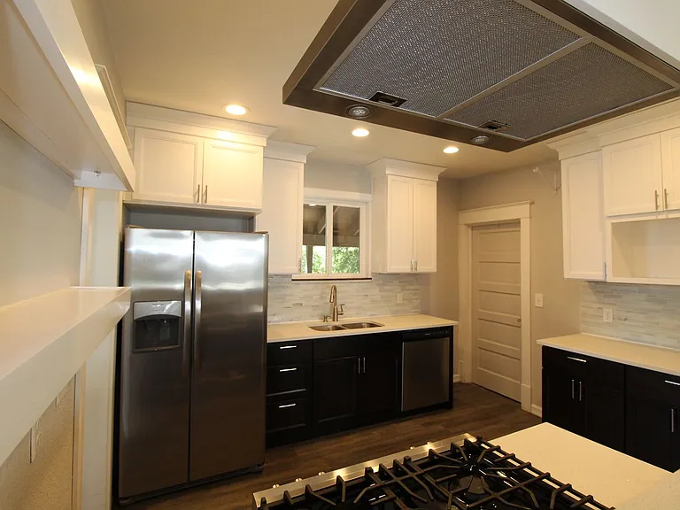 1306 E Montgomery Ave — Photo 20