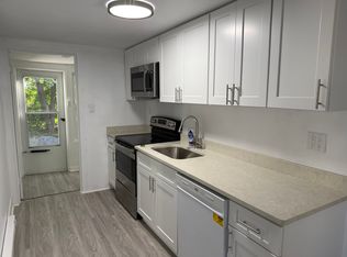 85-87 Morse Ave, Groton, CT 06340