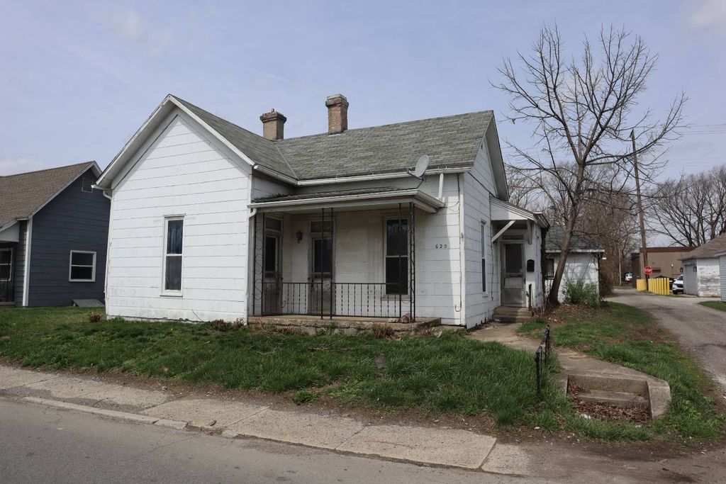 Real estate listing image