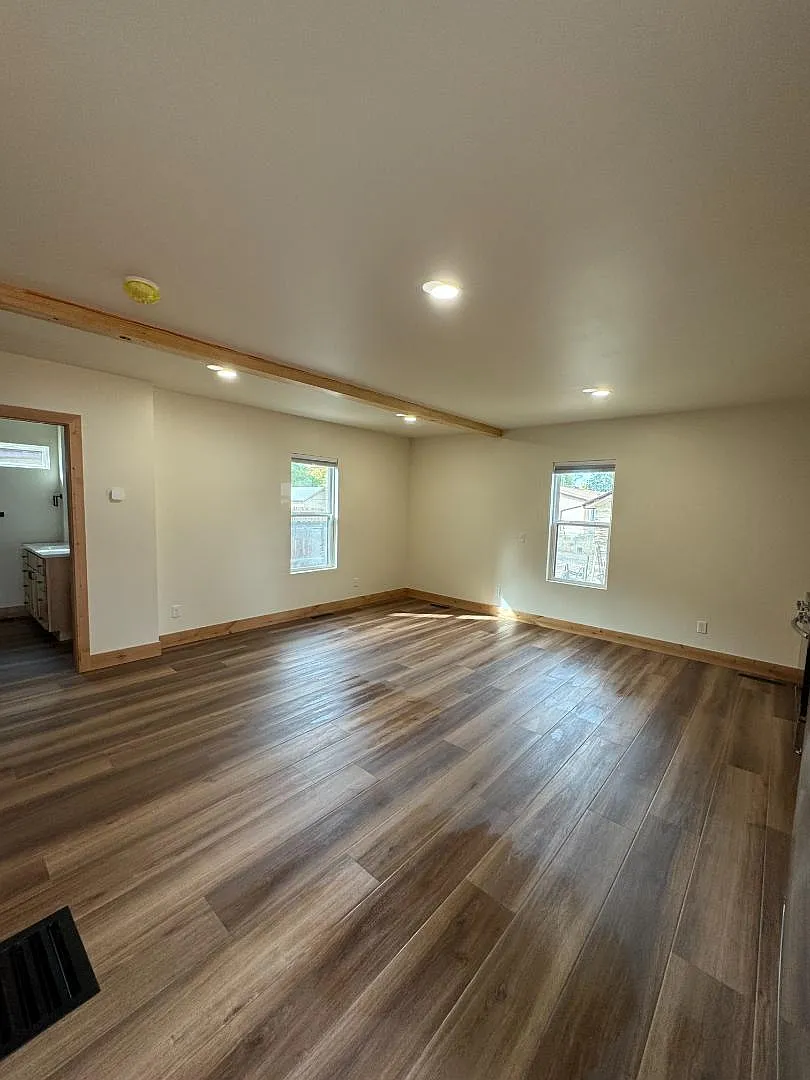 206 W Main Ave - Unit 4 — Photo 2