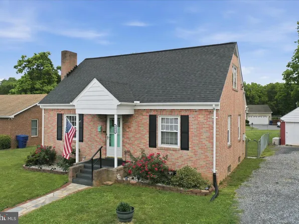 605 Stockton Rd, Front Royal, VA 22630