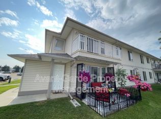 4405 37th St #16, Stony Plain, AB T7Z 2N8
