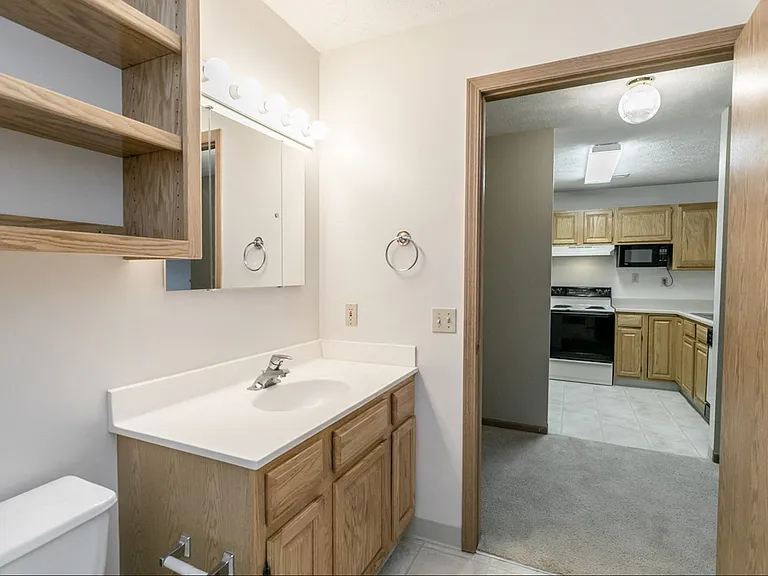 Sunrise Gardens - Senior Living — Photo 14