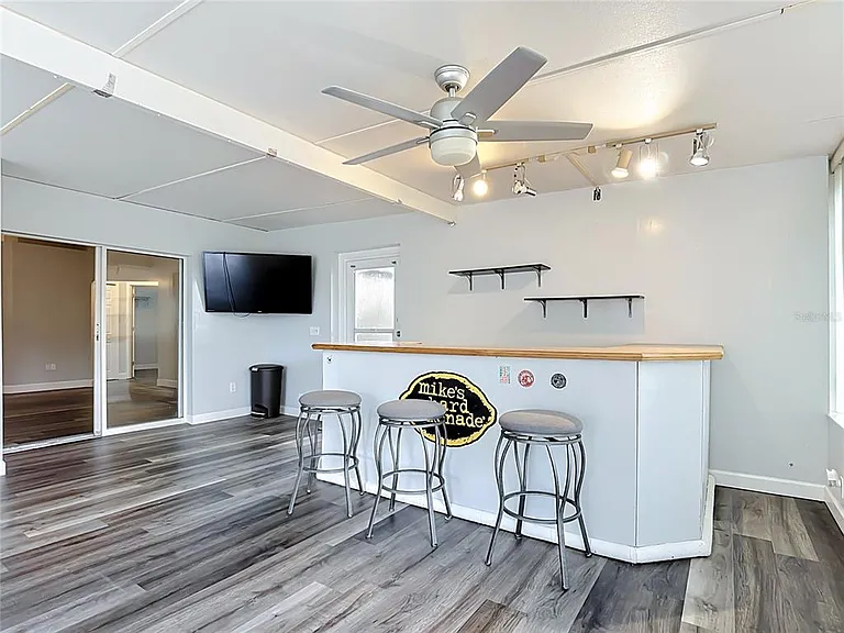 227 Robbins Rest Cir — Photo 22