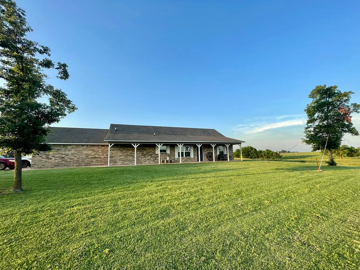 Building Photo - 337761 E 4500th Rd