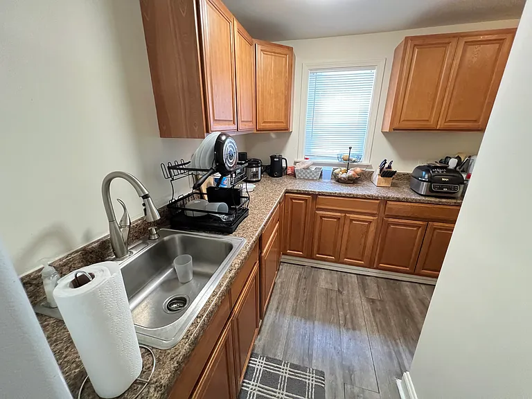 70 Linwood St #70 — Photo 7