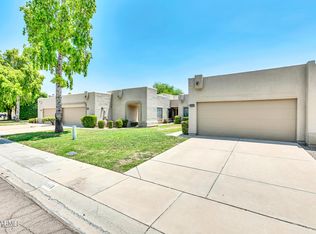8889 E Meadow Hill Dr, Scottsdale, AZ 85260