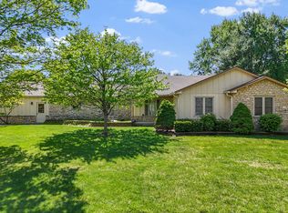 1373 Echo Bend St, Greenwood, IN 46142