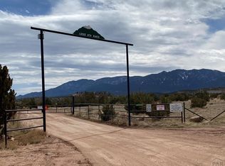 289 SE Locke Mountain Ct, Florence, CO 81226