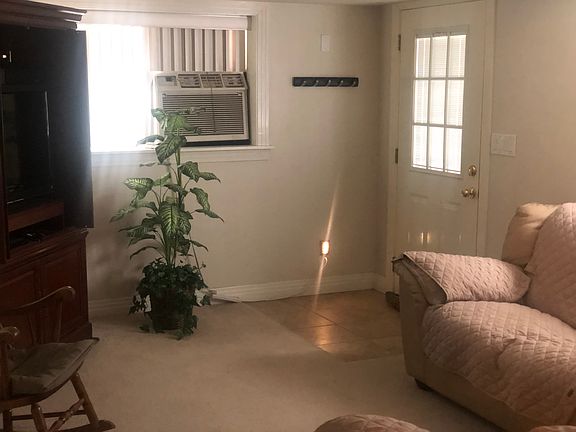 living room-TV furnished