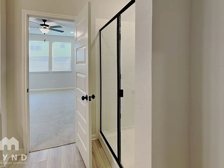 8003 Andravida Dr — Photo 9