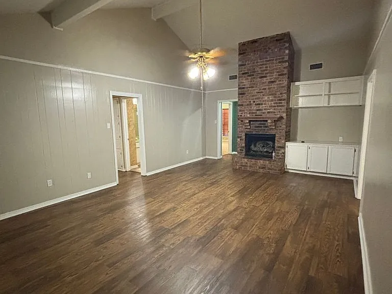3505 Kresswick St — Photo 3