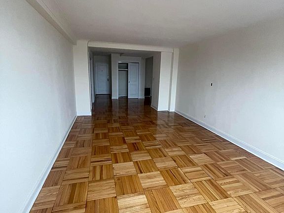 4th image of 166-05 Highland Ave #2