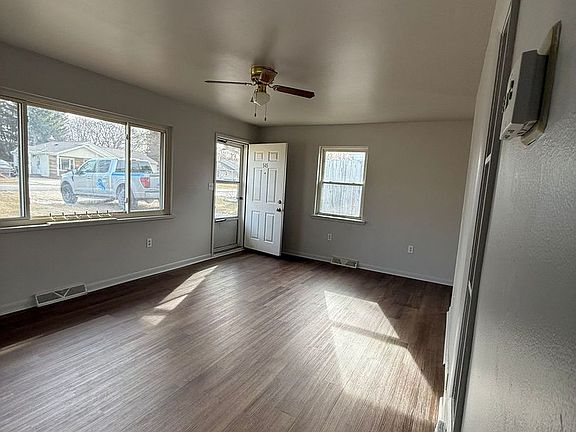 5th image of 545 N Ivanhoe Ave #545