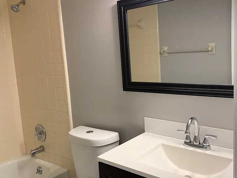 3190 Shingle Creek Ct — Photo 12