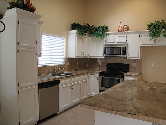 4th image of 4114 E Keresan St