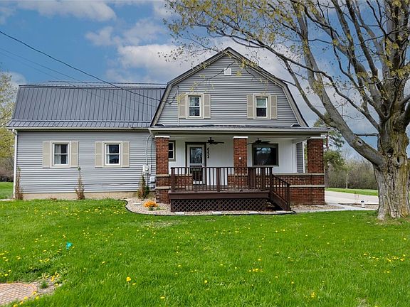 2nd image of 6224 Versailles Rd