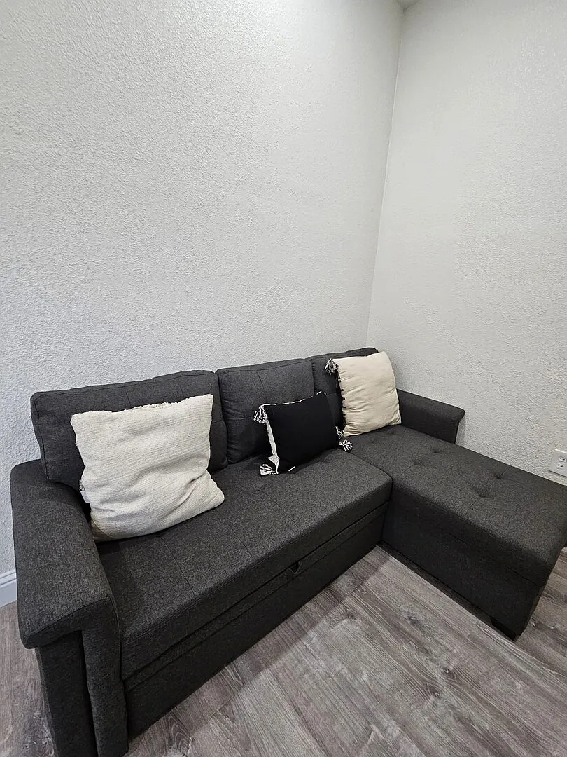 SL Rental — Photo 3