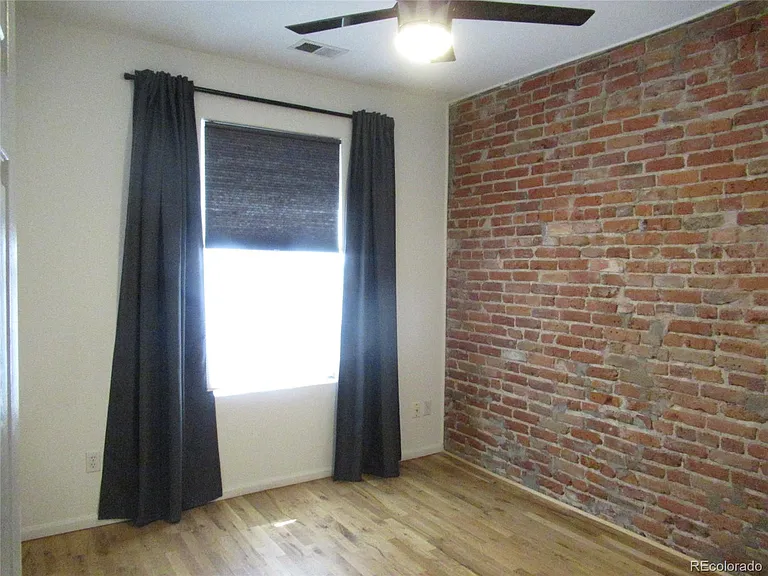 2738 N Downing St — Photo 4