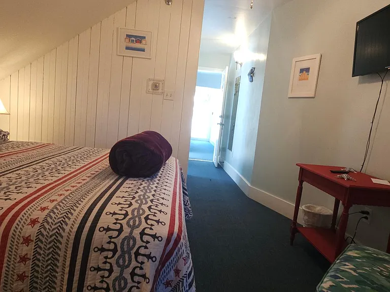 6 Portland Ave #7 — Photo 3