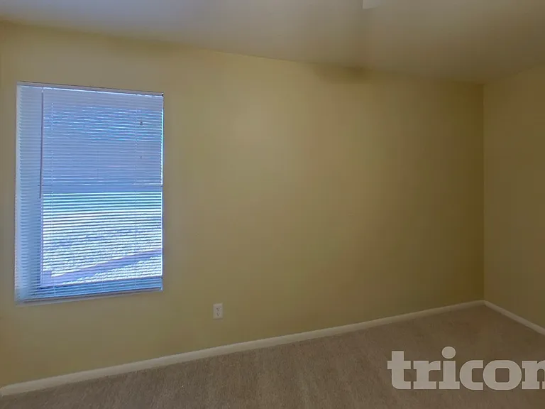 2403 S Evergreen Rd — Photo 12