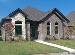 1 Wildwood Place Circle, Little Rock, AR 72210