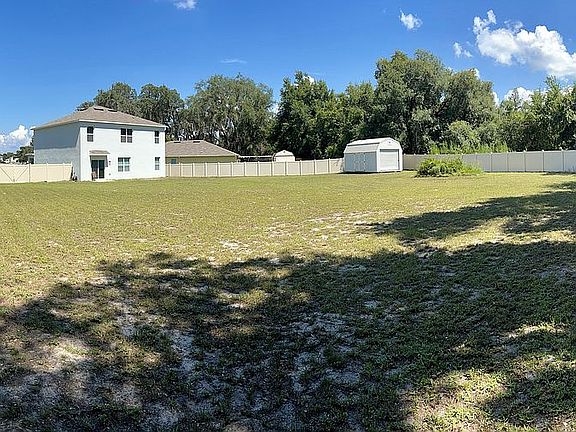 4th image of 35009 Sweet Leaf Ln