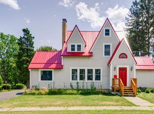 136 Clinton Cir, Cobleskill, NY 12043