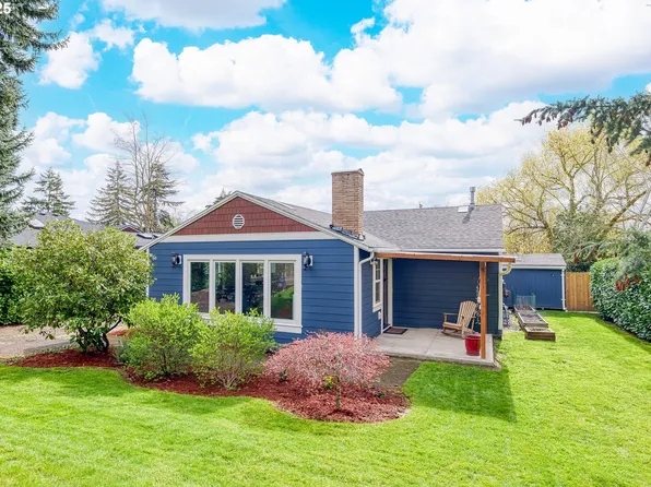 60 SW Henry Dr, Beaverton, OR 97005