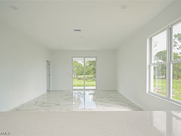 3rd image of 6011 Elaine Ave N