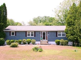 546 Grassy Hill Rd, Orange, CT 06477