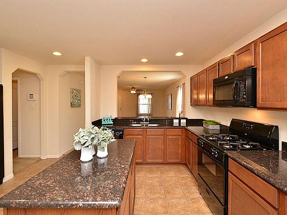 2nd image of 15415 Sableton Crest Ln