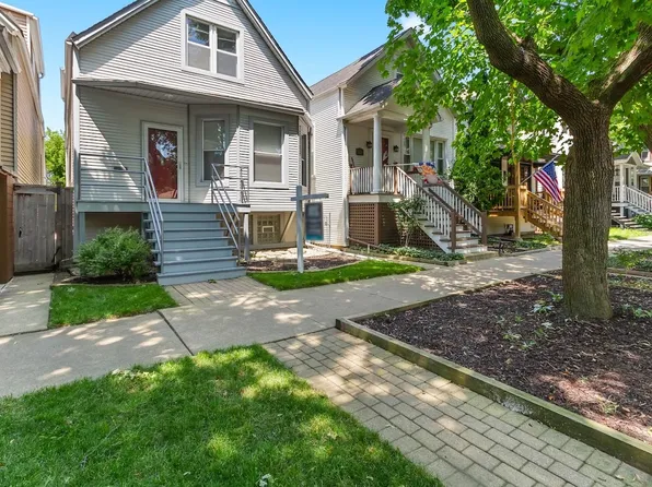 2428 W Hutchinson St, Chicago, IL 60618