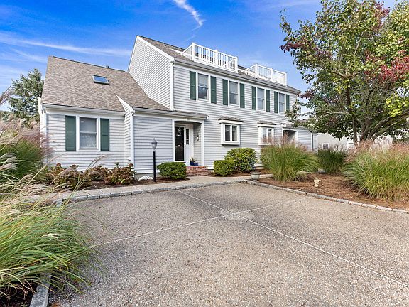 2nd image of 62 Grand Avenue UNIT 62A