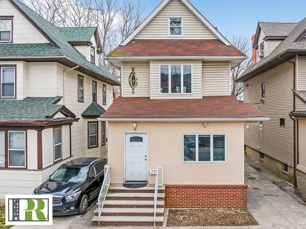 937 E 15th St, Brooklyn, NY 11230